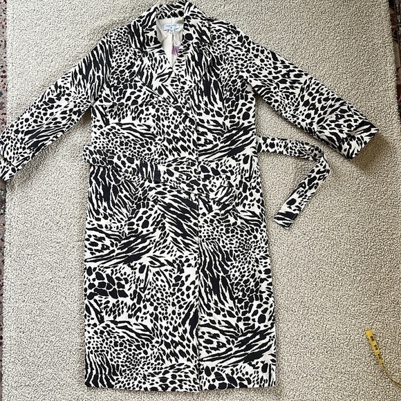 Sergio Hudson x Target Strong Shoulder Trench Coat in Animal Print NWT Small - Picture 12 of 14